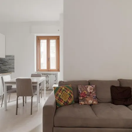 Guesthost - Mm3 Corvetto Bright شقة ميلان