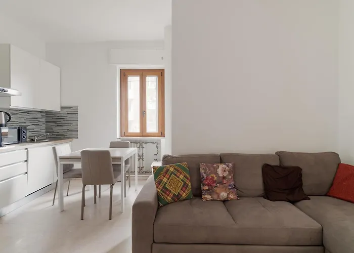 Guesthost - Mm3 Corvetto Bright شقة ميلان